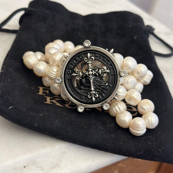 French Kande pearl bracelet. One size. Euc - Picture 7 of 7